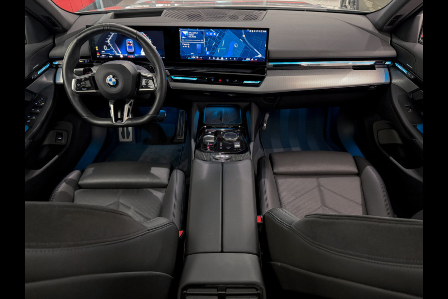 BMW 5 Serie 520i  M-Performance|Panorama|360|HeadUp|NL NAP|BTW