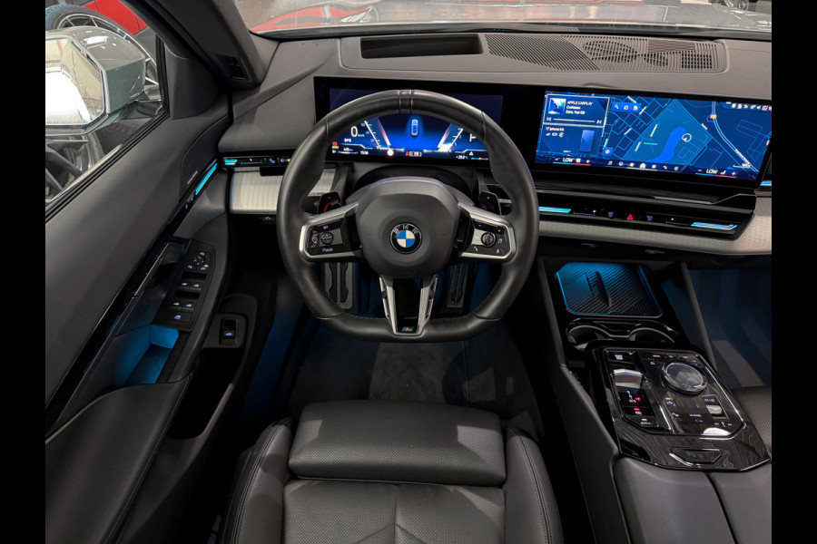 BMW 5 Serie 520i  M-Performance|Panorama|360|HeadUp|NL NAP|BTW