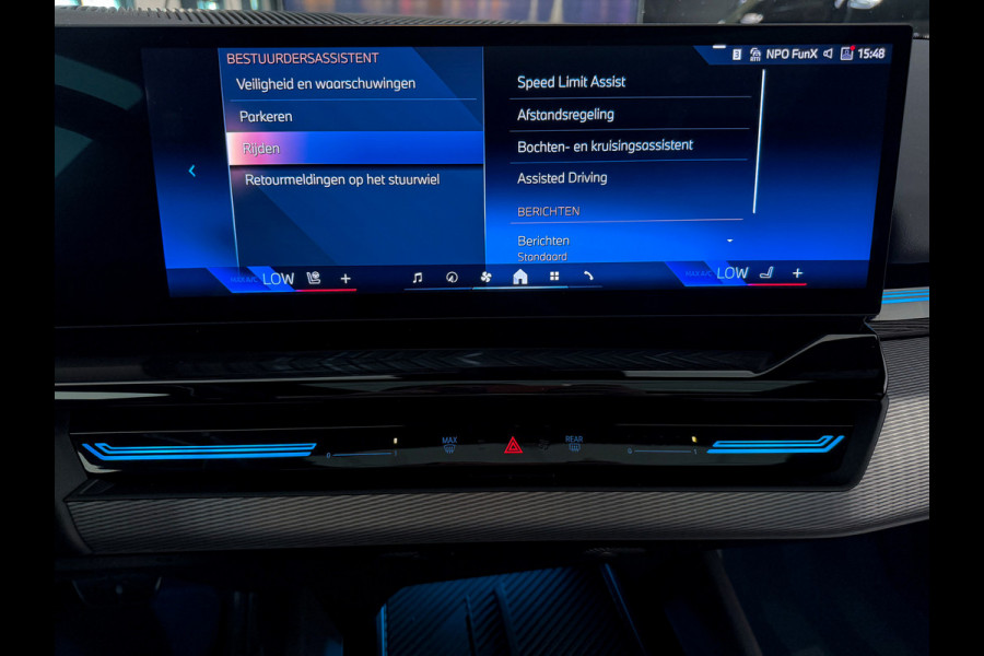 BMW 5 Serie 520i  M-Performance|Panorama|360|HeadUp|NL NAP|BTW