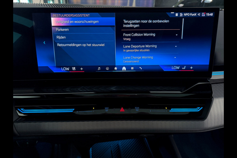 BMW 5 Serie 520i  M-Performance|Panorama|360|HeadUp|NL NAP|BTW