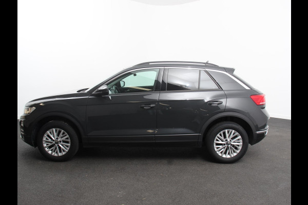 Volkswagen T-Roc 1.5 TSI 150pk DSG Style Team Climate Control Camera Parkeer sensoren Adaptive Cruise control Dab Electrisch bedienbare kofferbak Lichtmetalen Velgen
