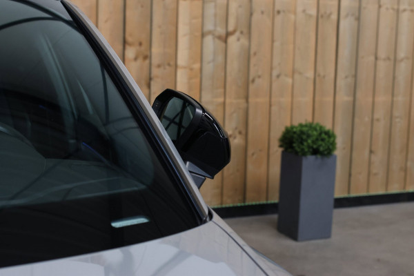 Audi RSQ3 Sportback TFSI *Keramisch*Pano*360 Camera*Sonos*Matrix*