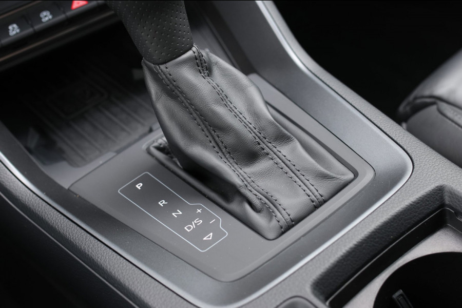 Audi RSQ3 Sportback TFSI *Keramisch*Pano*360 Camera*Sonos*Matrix*