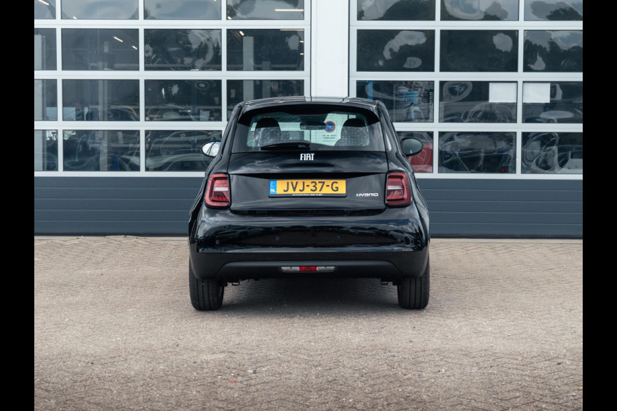 Fiat 500 Hybrid Torino Launch Edition | Clima | Carplay | PDC | Priv Glass | Onyx Black