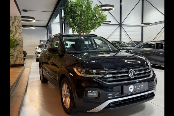 Volkswagen T-Cross 1.0 TSI Style | Automaat | Digitale Cockpit | CarPlay | Stoelverwarming | Trekhaak | LED | Rijklaar