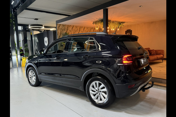 Volkswagen T-Cross 1.0 TSI Style | Automaat | Digitale Cockpit | CarPlay | Stoelverwarming | Trekhaak | LED | Rijklaar