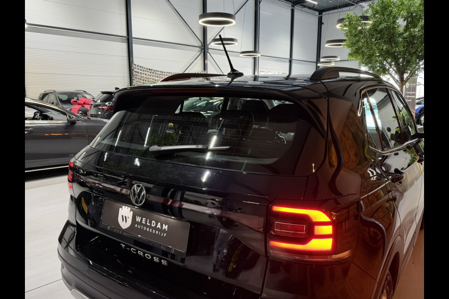 Volkswagen T-Cross 1.0 TSI Style | Automaat | Digitale Cockpit | CarPlay | Stoelverwarming | Trekhaak | LED | Rijklaar