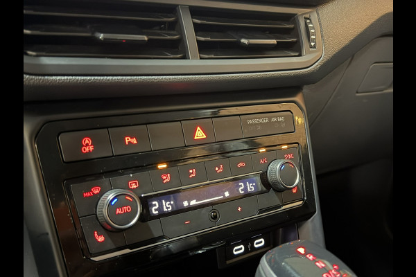 Volkswagen T-Cross 1.0 TSI Style | Automaat | Digitale Cockpit | CarPlay | Stoelverwarming | Trekhaak | LED | Rijklaar