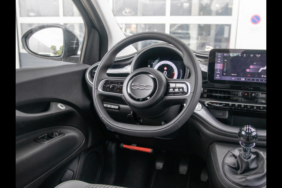Fiat 500 Hybrid Torino Launch Edition | Clima | Carplay | PDC | Priv Glass | Onyx Black