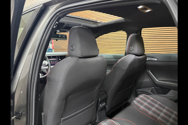 Volkswagen Polo 2.0 TSI GTI | Panorama | ACC | Virtual Cockpit | Camera | Park Assist | Blind Spot | LED | Dealer onderhouden