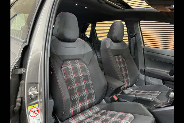 Volkswagen Polo 2.0 TSI GTI | Panorama | ACC | Virtual Cockpit | Camera | Park Assist | Blind Spot | LED | Dealer onderhouden