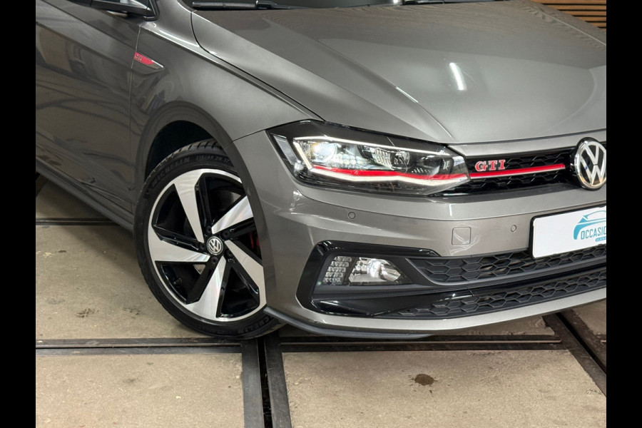 Volkswagen Polo 2.0 TSI GTI | Panorama | ACC | Virtual Cockpit | Camera | Park Assist | Blind Spot | LED | Dealer onderhouden