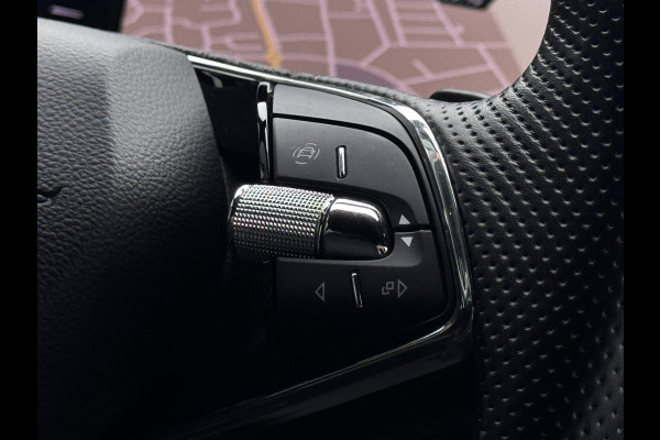 Škoda Octavia Combi 1.4 TSI iV PHEV Sportline Business | 98 % SOH | Trekhaak | NL-Auto | Winter Pack | Adaptive Cruise