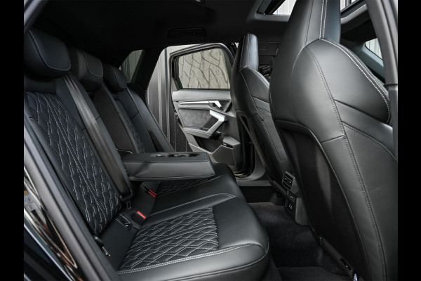 Audi A3 Sportback 45 TFSI e S edition Competition | Panoramadak | 5 jr Garantie | HUD | Sonos Sound | Camera | Ambiance interieur | Active Cruise | S-Seats + Memory | Stoelverwarming | Keyless |
