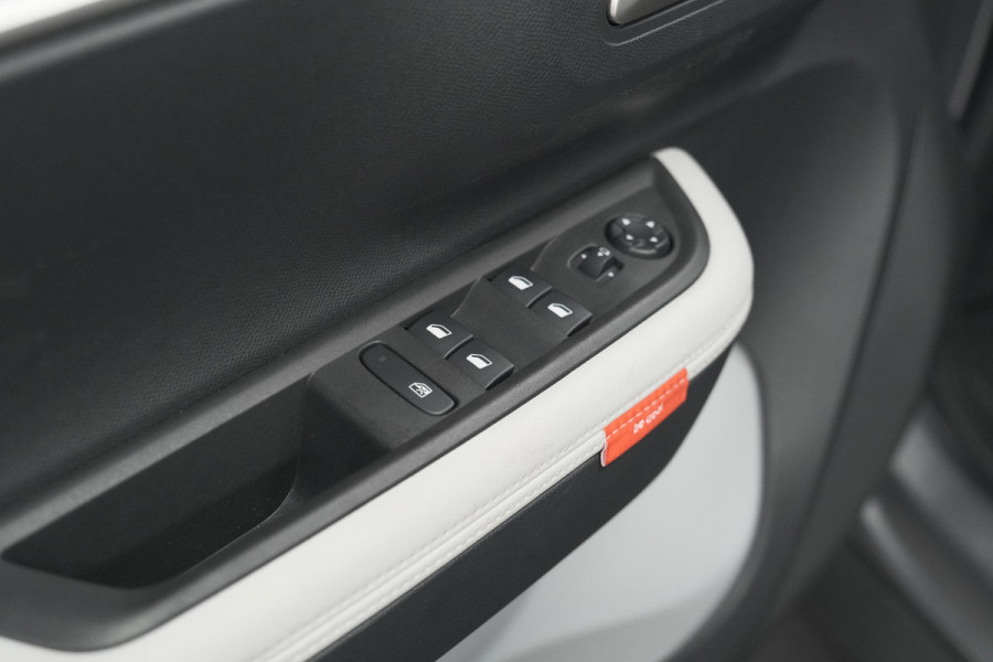 Citroën C3 Aircross 1.2 Hybrid 145pk Max | Camera | Dodehoekdetectie | Navigatie
