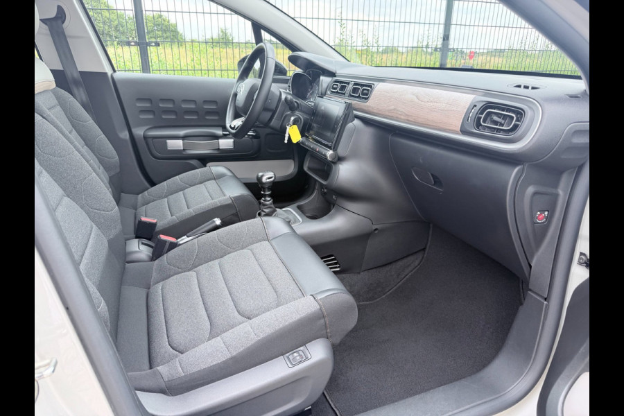 Citroën C3 1.2 PureTech C-Series | PDC | Bluetooth | Navi |