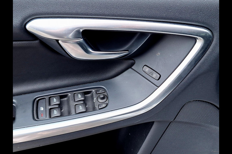 Volvo V60 1.5 T3 Polar+ Automaat | Bi xenon | Climate | Navi | Stoelverwarming V+A |