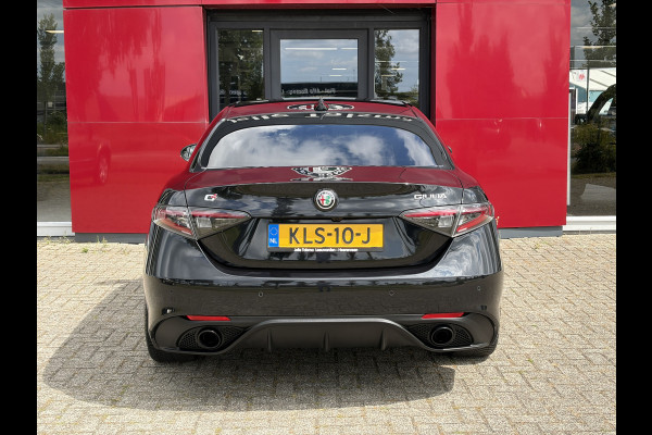 Alfa Romeo Giulia 2.0 T GME AWD Veloce | 19" Velgen | Camera
