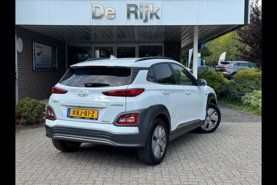 Hyundai Kona EV Comfort 39 kWh | Navi, Camera, Stoel+Stuurverw., Cruise, Climate | Dealeronderhouden |