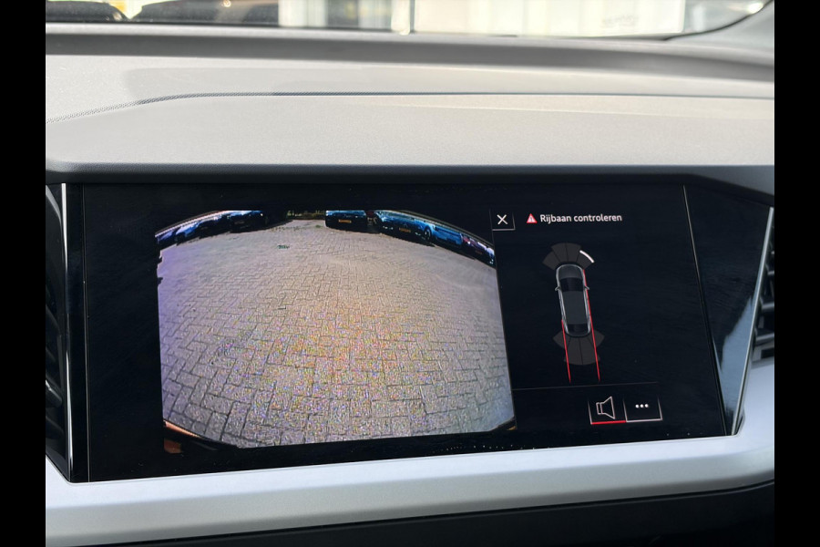 Audi Q4 Sportback e-tron 35 Edition 55 kWh | Cruise Control | Elektrisch bedienbare achterklep | SOH 92% |