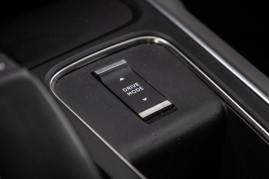 Citroën C5 Aircross 1.6 Plug-in Hybrid 225 Shine PANORAMA DAK / DEALER ONDERHOUDEN / LEER / MEMMORY / TREKHAAK / CAMERA