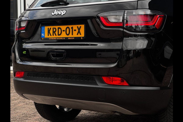 Jeep Compass 1.5T e-Hybrid Longitude | 360 Camera | Navi By App | All-Season banden | Winter Pack | Climate Control