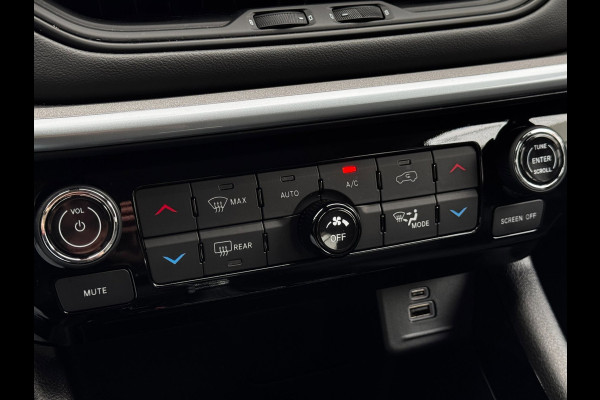 Jeep Compass 1.5T e-Hybrid Longitude | 360 Camera | Navi By App | All-Season banden | Winter Pack | Climate Control
