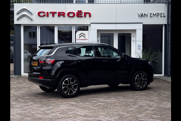 Jeep Compass 1.5T e-Hybrid Longitude | 360 Camera | Navi By App | All-Season banden | Winter Pack | Climate Control