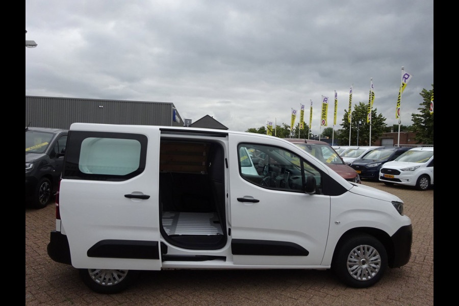 Peugeot Partner 1.2 PureTech Pro BENZINE AIRCO NAVI CRUISE CONTROL PDC SCHUIFDEUR