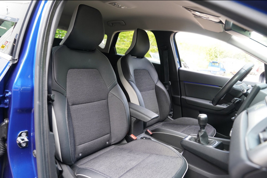 Renault Captur 1.0 TCe 100 Intens|Prijs rijklaar incl 12 mnd garantie|Trekhaak Camera Led Navi