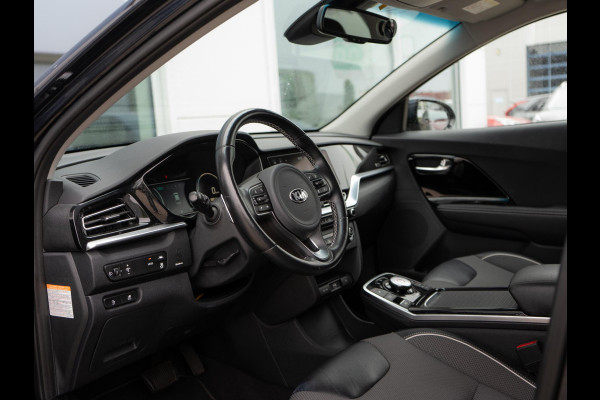 Kia e-Niro DynamicPlusLine 64 kWh | Schuif-kanteldak | Cruise | Clima | Carplay | Keyless | Stoel-stuurverwarming | Navi |