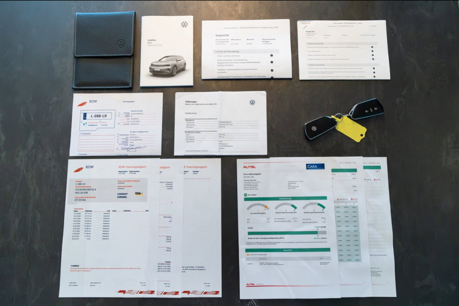 Volkswagen ID.4 Tech 77 kWh Soh 89% I Trekhaak I IQ Light I Panoramadak I Luxe interieur I ergoActive I Adaptive Cruise I BTW