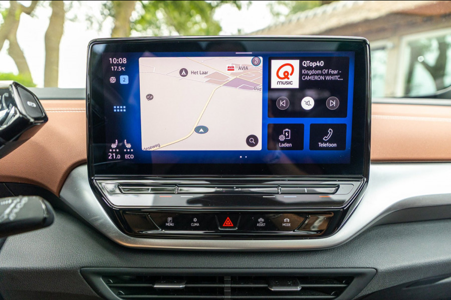 Volkswagen ID.4 Tech 77 kWh Soh 89% I Trekhaak I IQ Light I Panoramadak I Luxe interieur I ergoActive I Adaptive Cruise I BTW