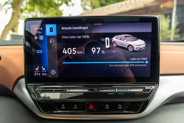 Volkswagen ID.4 Tech 77 kWh Soh 89% I Trekhaak I IQ Light I Panoramadak I Luxe interieur I ergoActive I Adaptive Cruise I BTW
