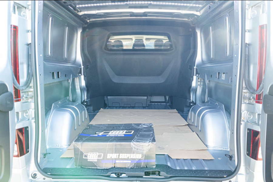 Renault Trafic 2.0 Blue dCi EDC 170 T29 L2H1 Extra Dubbele Cabine I Automaat I 19 Inch I Spoilerset I Trekhaak I Camera I Nieuw