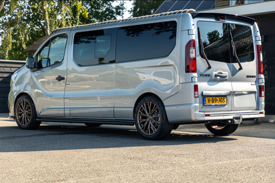 Renault Trafic 2.0 Blue dCi EDC 170 T29 L2H1 Extra Dubbele Cabine I Automaat I 19 Inch I Spoilerset I Trekhaak I Camera I Nieuw
