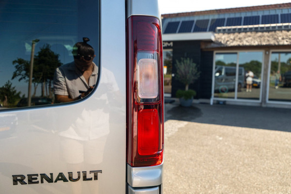 Renault Trafic 2.0 Blue dCi EDC 170 T29 L2H1 Extra Dubbele Cabine I Automaat I 19 Inch I Spoilerset I Trekhaak I Camera I Nieuw
