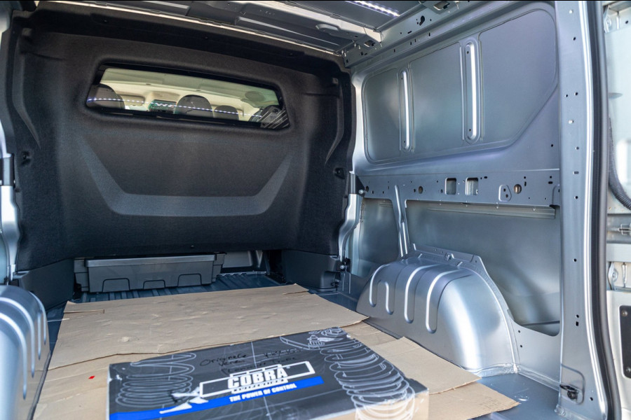 Renault Trafic 2.0 Blue dCi EDC 170 T29 L2H1 Extra Dubbele Cabine I Automaat I 19 Inch I Spoilerset I Trekhaak I Camera I Nieuw
