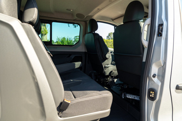 Renault Trafic 2.0 Blue dCi EDC 170 T29 L2H1 Extra Dubbele Cabine I Automaat I 19 Inch I Spoilerset I Trekhaak I Camera I Nieuw