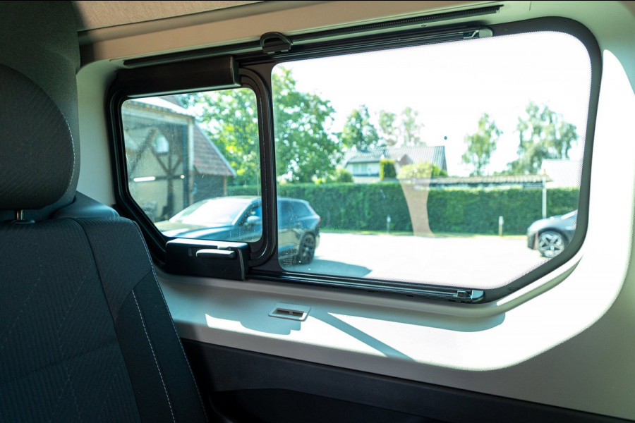 Renault Trafic 2.0 Blue dCi EDC 170 T29 L2H1 Extra Dubbele Cabine I Automaat I 19 Inch I Spoilerset I Trekhaak I Camera I Nieuw