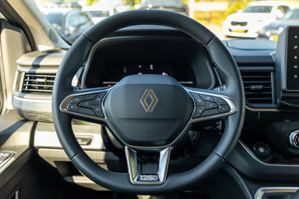 Renault Trafic 2.0 Blue dCi EDC 170 T29 L2H1 Extra Dubbele Cabine I Automaat I 19 Inch I Spoilerset I Trekhaak I Camera I Nieuw