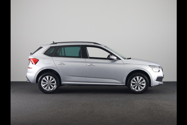 Škoda Kamiq 1.0 TSI Ambition 110pk | Navigatie via App |  Cruise control | LED koplampen | Apple Carplay/Android Auto | Lichtmetalen velgen 16 inch | Parkeersensoren achter | Cruise controle