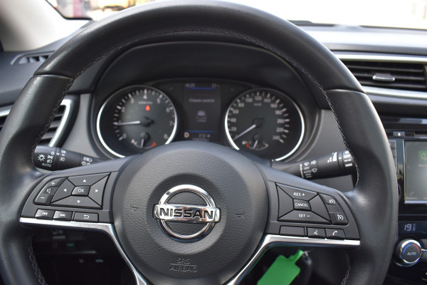 Nissan QASHQAI 1.3 DIG-T Acenta Trekhaak Panodak automaat Camera