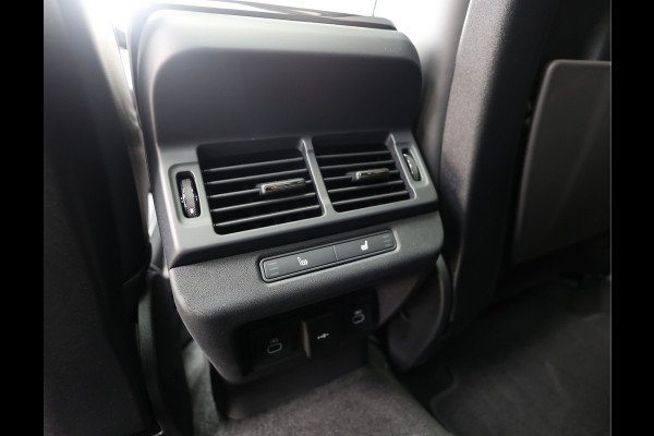 Land Rover Range Rover Evoque P300e Dynamic HSE