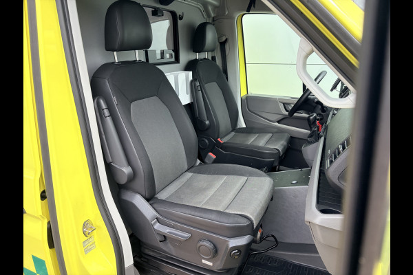 Volkswagen Crafter 2.0 TDI 177PK Ambulance L3H3 Automaat ACC Climate Control Stroompunten Laadruimte Parkeersensoren