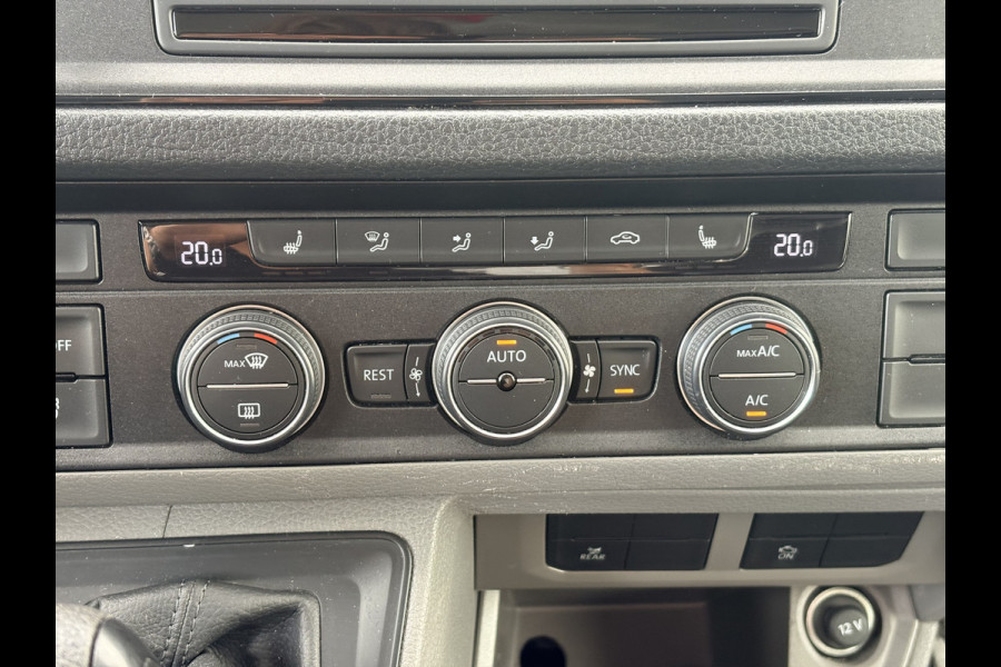 Volkswagen Crafter 2.0 TDI 177PK Ambulance L3H3 Automaat ACC Climate Control Stroompunten Laadruimte Parkeersensoren