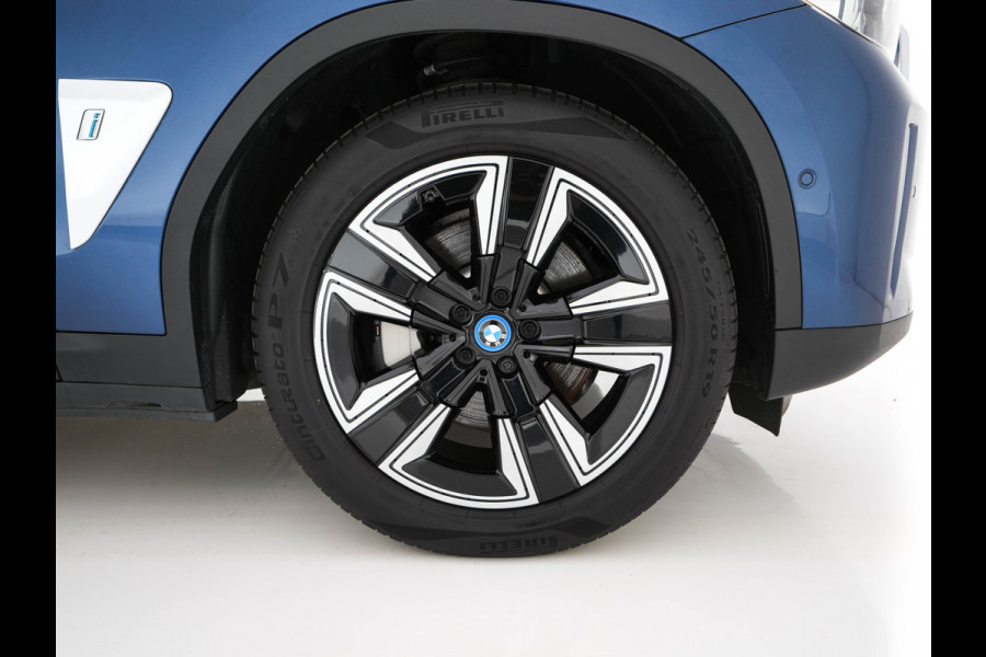 BMW iX3 Executive 80 kWh [3-Fase-11kW ] {SoH-98%} (INCL-BTW) Aut. *PANO | LEATHER | ADAPTIVE-CRUISE | FULL-LED | MEMORY-PACK | BLIND-SPOT |  DIGI-COCKPIT | HEATED-COMFORTSEATS | KEYLESS | CAMERA | DAB+ | 19''ALU*