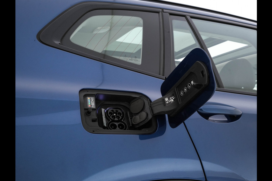BMW iX3 Executive 80 kWh [3-Fase-11kW ] {SoH-98%} (INCL-BTW) Aut. *PANO | LEATHER | ADAPTIVE-CRUISE | FULL-LED | MEMORY-PACK | BLIND-SPOT |  DIGI-COCKPIT | HEATED-COMFORTSEATS | KEYLESS | CAMERA | DAB+ | 19''ALU*
