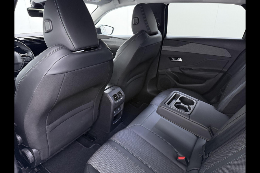 Peugeot 308 SW 1.6 Plug-in Hybrid 180 Allure PHEV | STOELVERWARMING| DEALER ONDERHOUDEN| DODE HOEK SENSOR| ACHTERUITRIJCAMERA| RIJKLAARPRIJS INCL. 12 MND BOVAG GARANTIE|