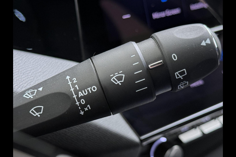 Peugeot 308 SW 1.6 Plug-in Hybrid 180 Allure PHEV | STOELVERWARMING| DEALER ONDERHOUDEN| DODE HOEK SENSOR| ACHTERUITRIJCAMERA| RIJKLAARPRIJS INCL. 12 MND BOVAG GARANTIE|